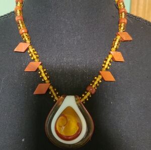 Elegant Amber and Brown Beaded Necklace